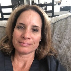 Meet your Posher, Julie